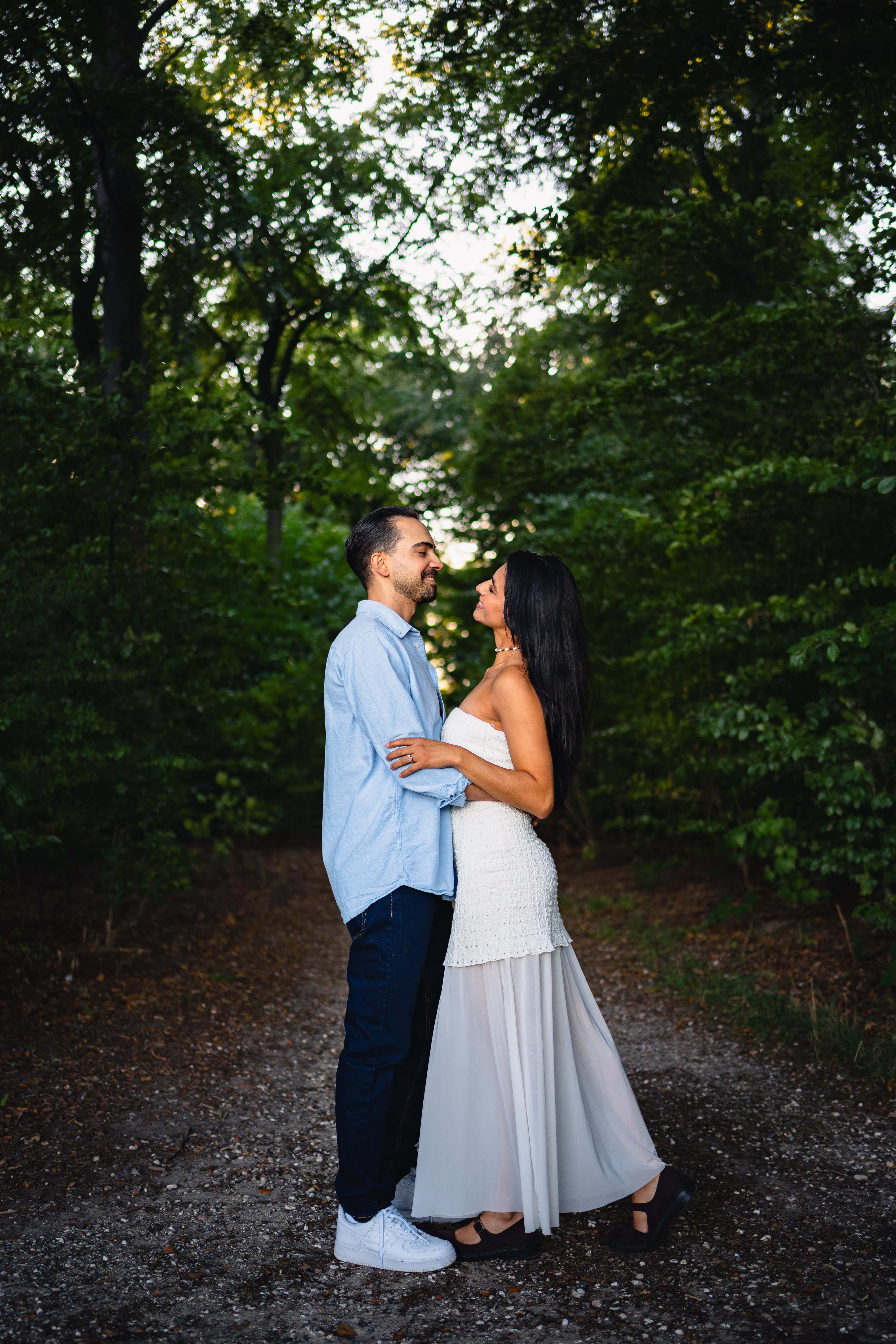 Portrait de couple en extérieur, Félix Orain photographe Rennes